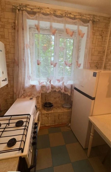 Продам 1-комнатную квартиру ул. Алана Шепарда, Титова, 2 э