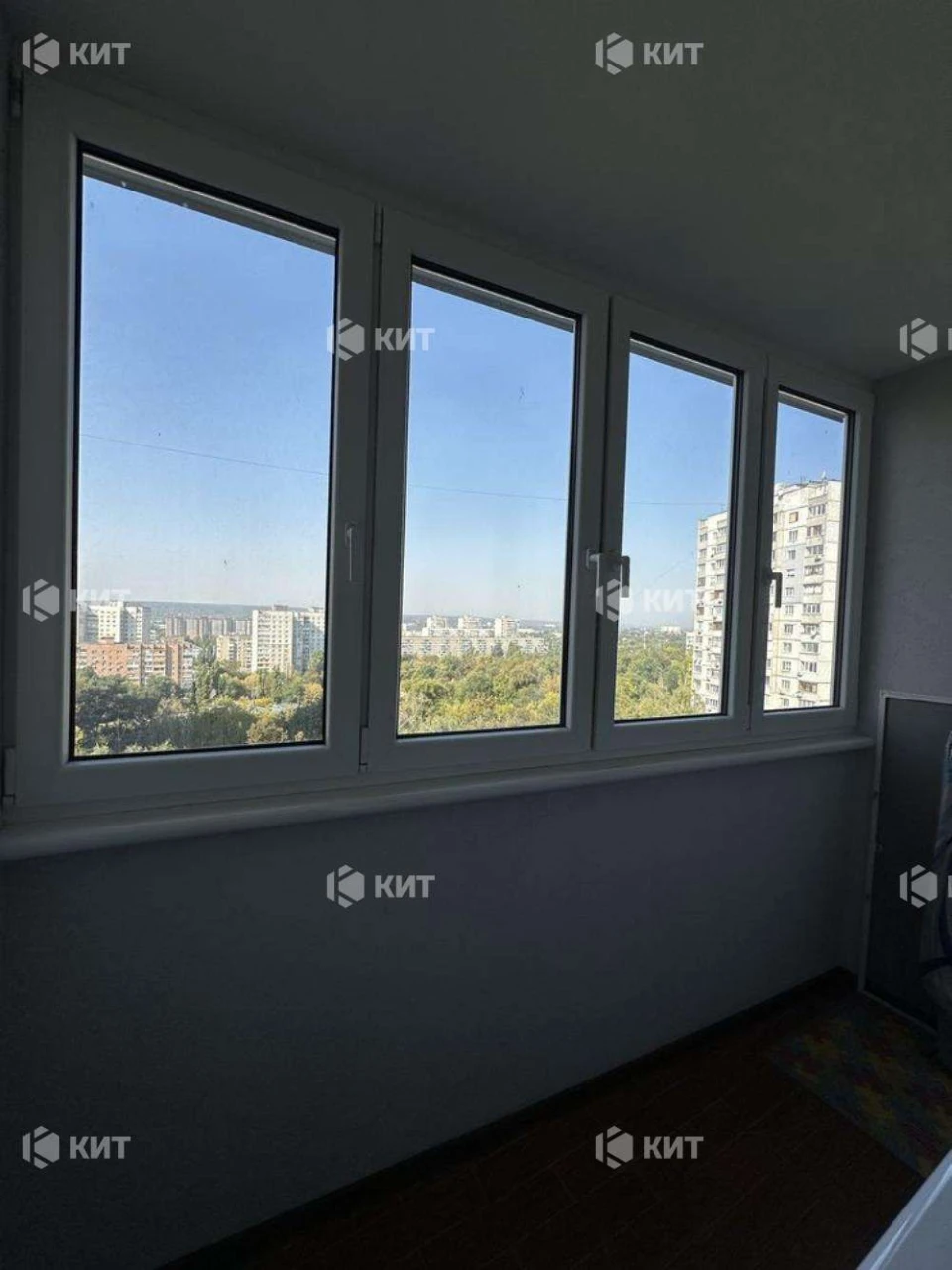 3к. 70м2 Научная, м. Научная, Клочковская ул. 154А -  Продаж