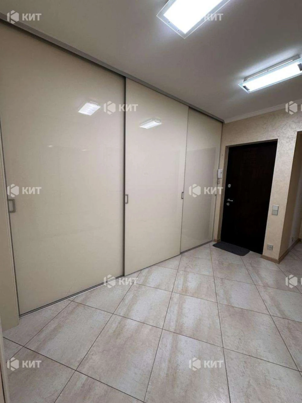 3к. 70м2 Научная, м. Научная, Клочковская ул. 154А -  Продаж