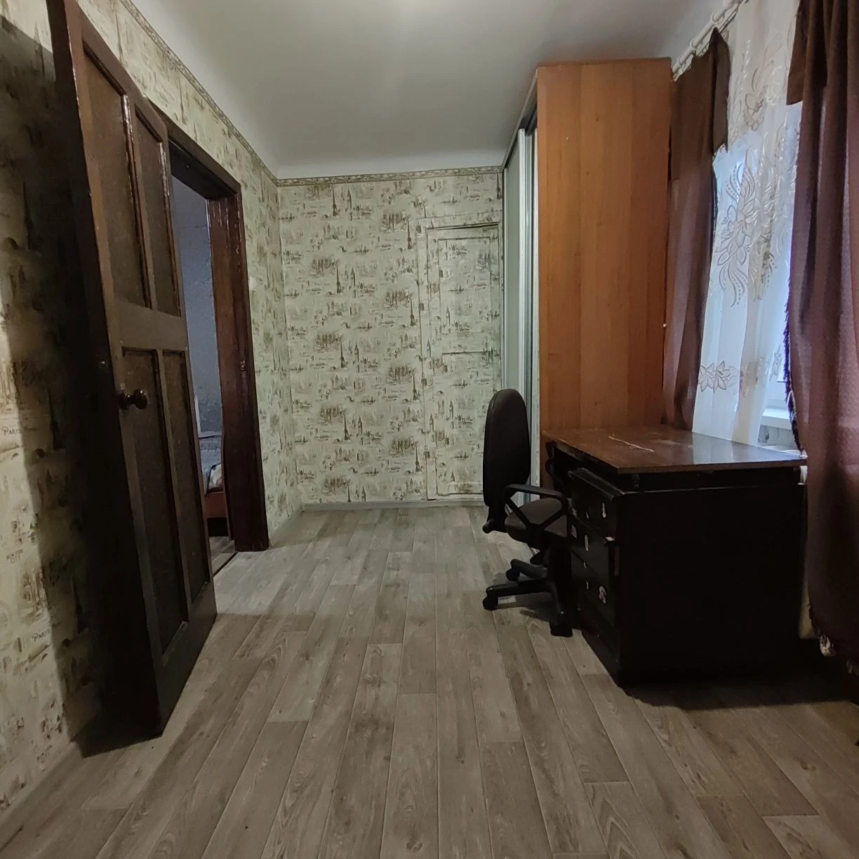 2 кімнатна на 44 кварталі