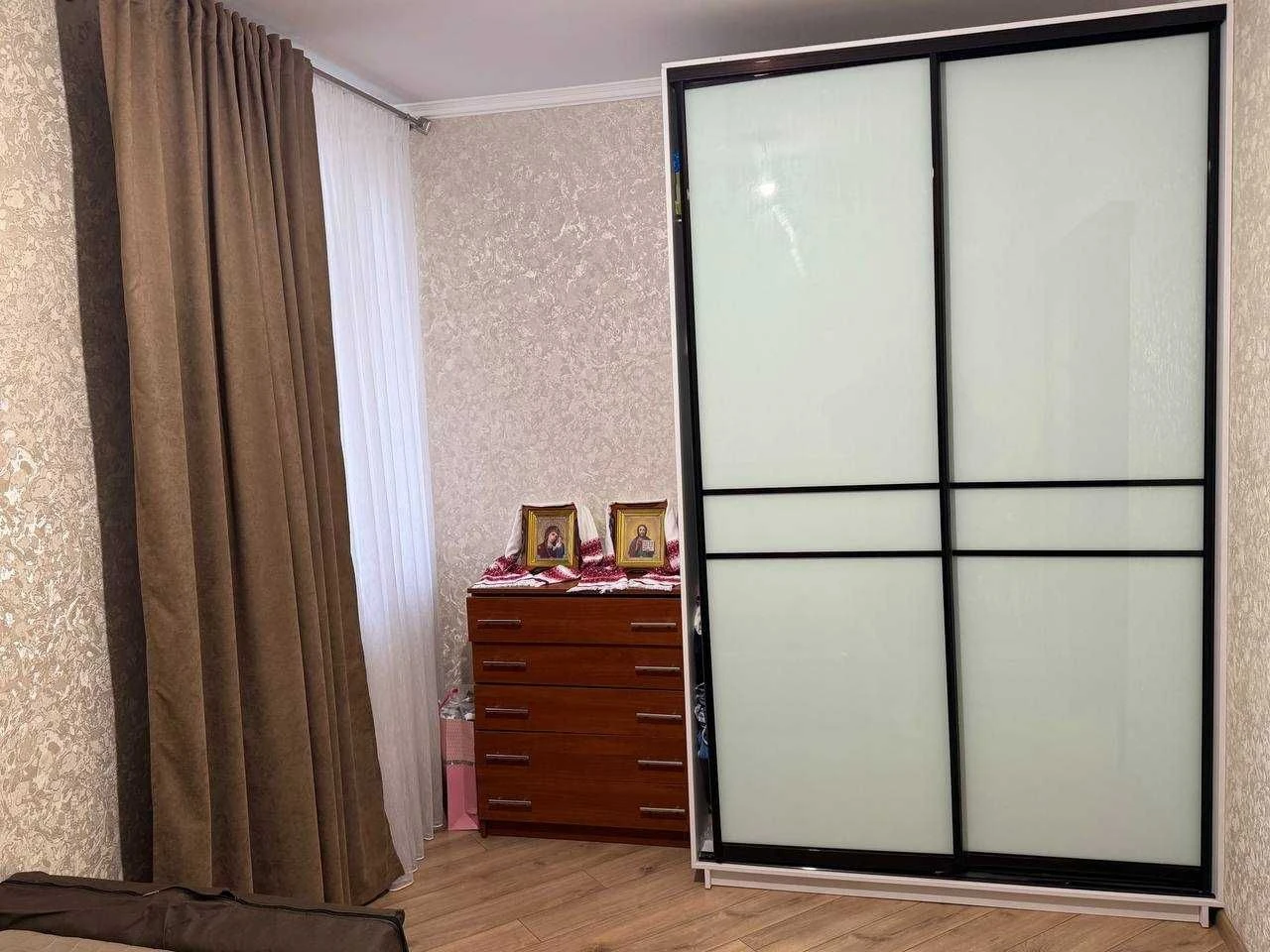 продам квартиру в центрі міста
