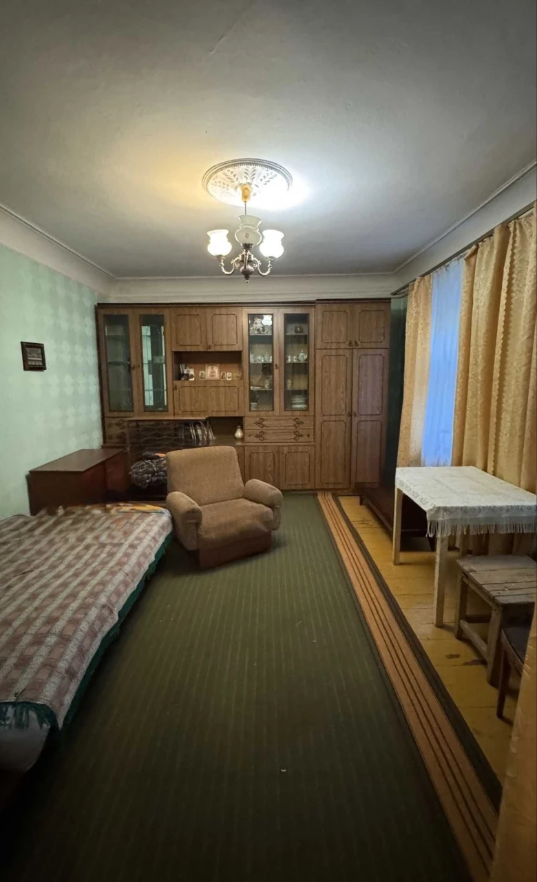 Предлагаем к продаже бюджетный вариант части жилого дома