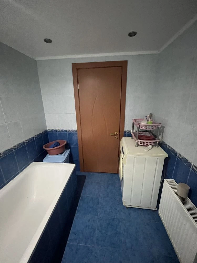 Продам будинок в місті Роздільна, Одеська область.