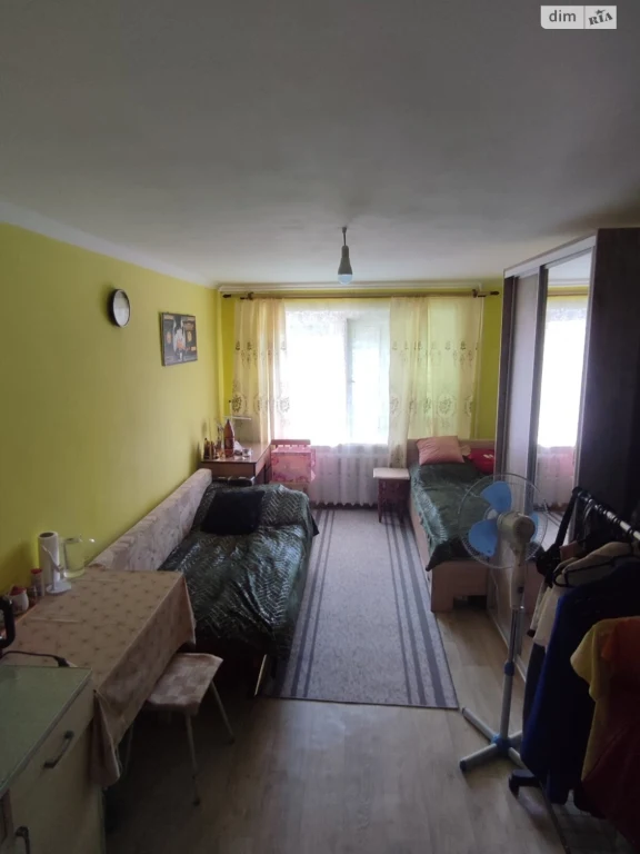 Продаж Кімната