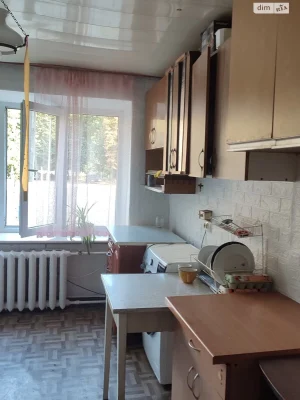 Продаж Кімната