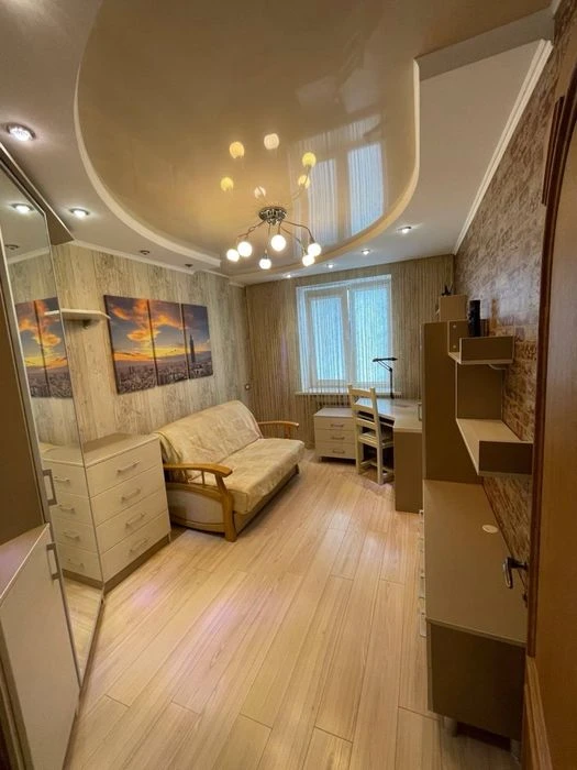 Продам 3-х комнатную квартиру на Вузовском, Таирова.