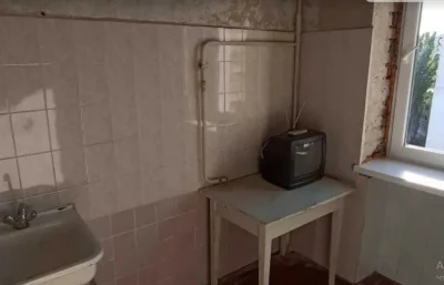 Квартира в цегляному будинку на Таїрова
