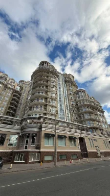 For sale, 1-room apartment in the center of Odessa in the Sabansky residential complex