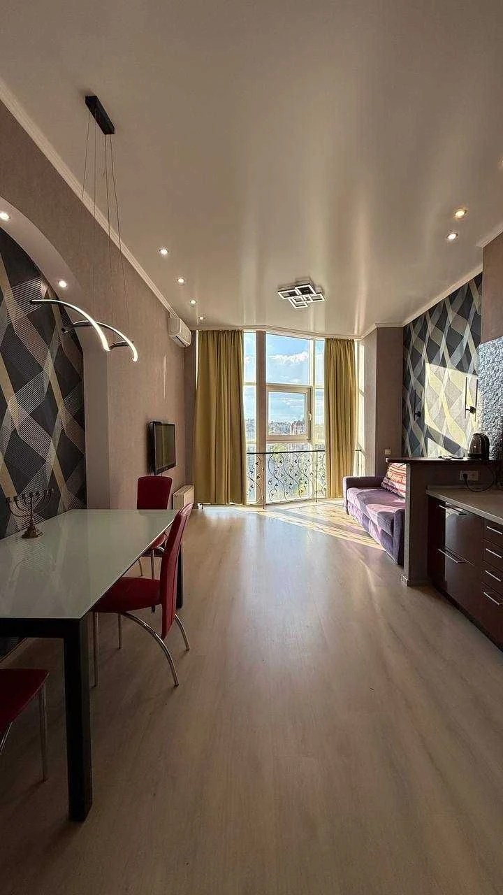 For sale, 1-room apartment in the center of Odessa in the Sabansky residential complex