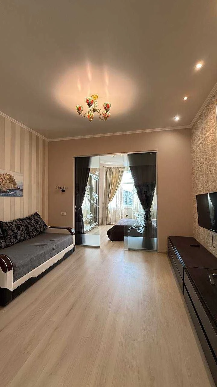 For sale, 1-room apartment in the center of Odessa in the Sabansky residential complex