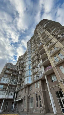 For sale, 1-room apartment in the center of Odessa in the Sabansky residential complex