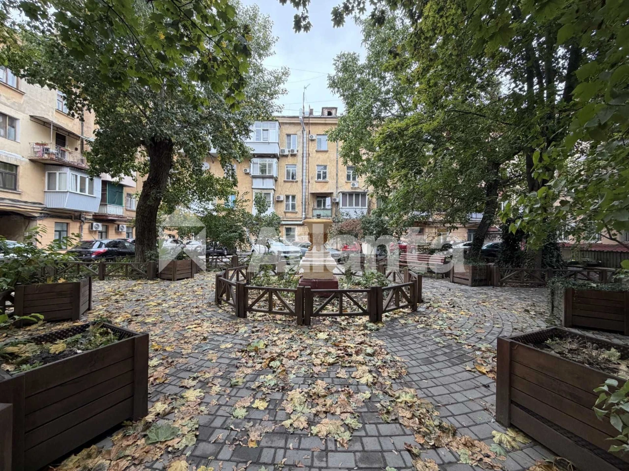 2-кімнатна квартира 40 м² " Перехідна Сталінка" у  Приморськ
