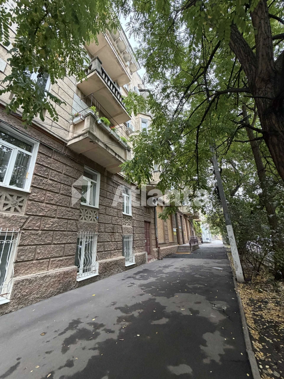 2-кімнатна квартира 40 м² " Перехідна Сталінка" у  Приморськ