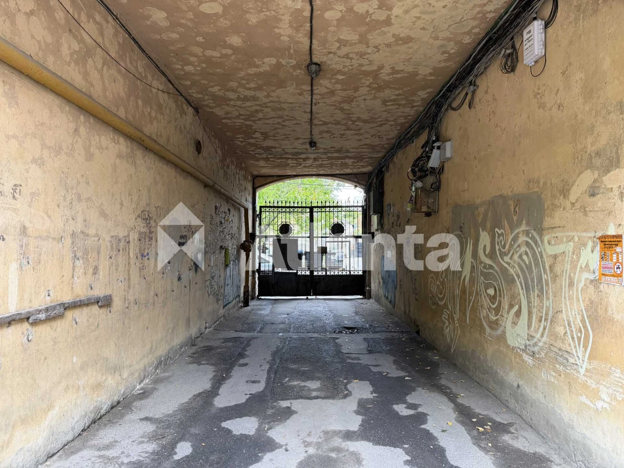 2-кімнатна квартира 40 м² " Перехідна Сталінка" у  Приморськ