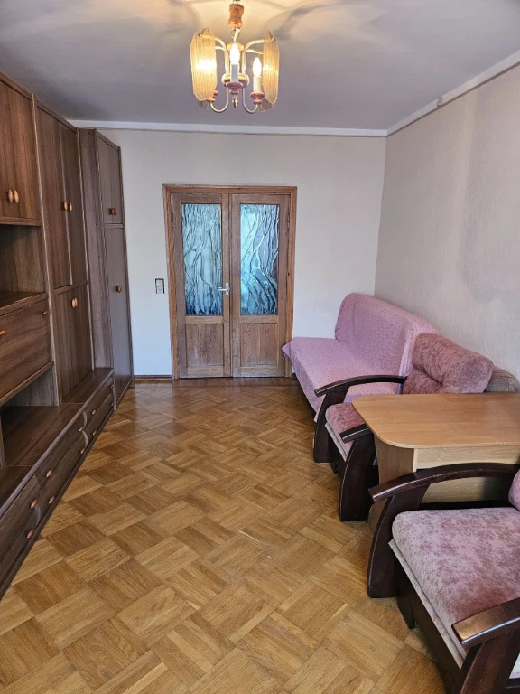For Sale: 3-bedroom apartment due to relocation