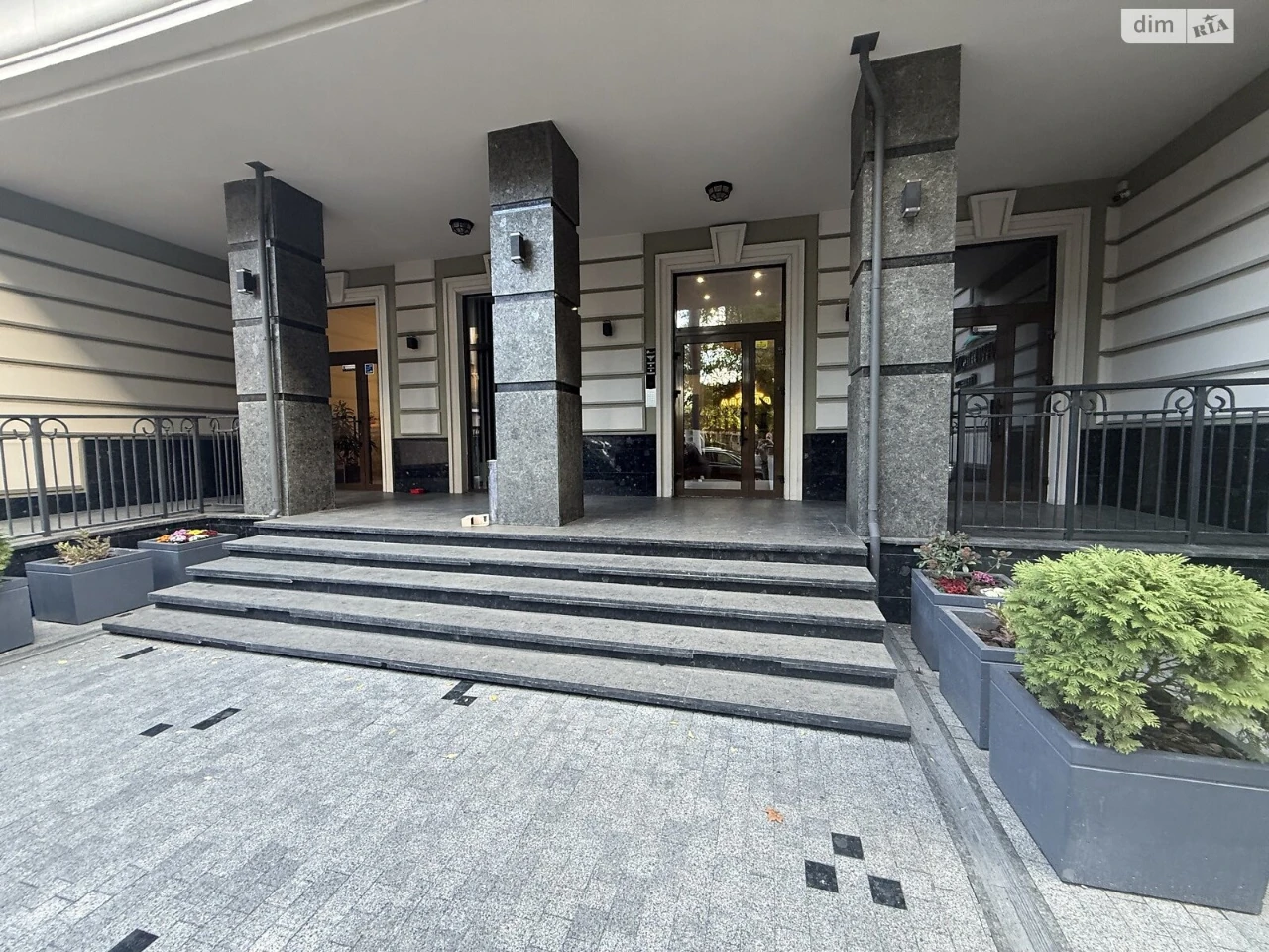 Продаж Квартира Приморський