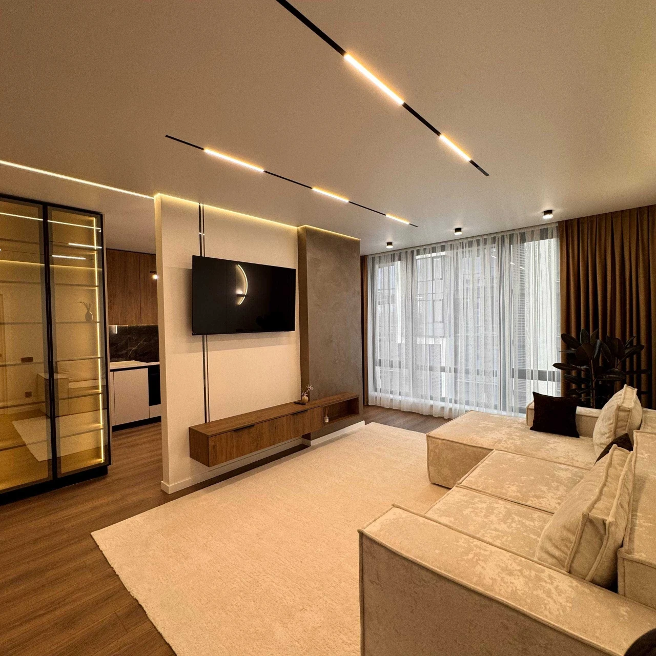 Sale of a designer 2-room apartment in the MANHATTAN residential complex | 60 sq m