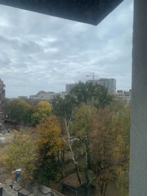 Selling one-bedroom apartment in the city center