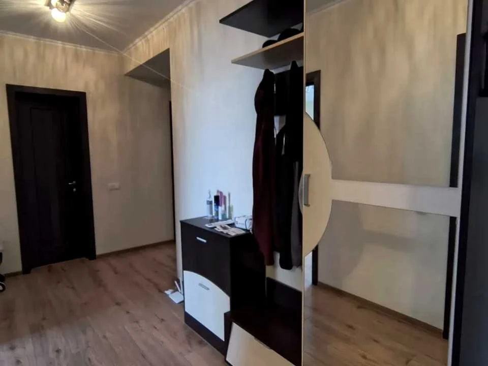 Apartment. Ivano-Frankivsk, Vovnychanka st.