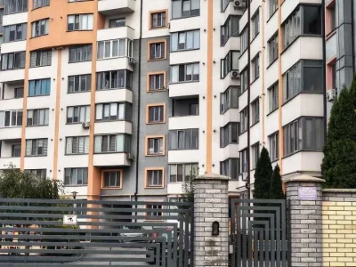 Apartment. Ivano-Frankivsk, Vovnychanka st.