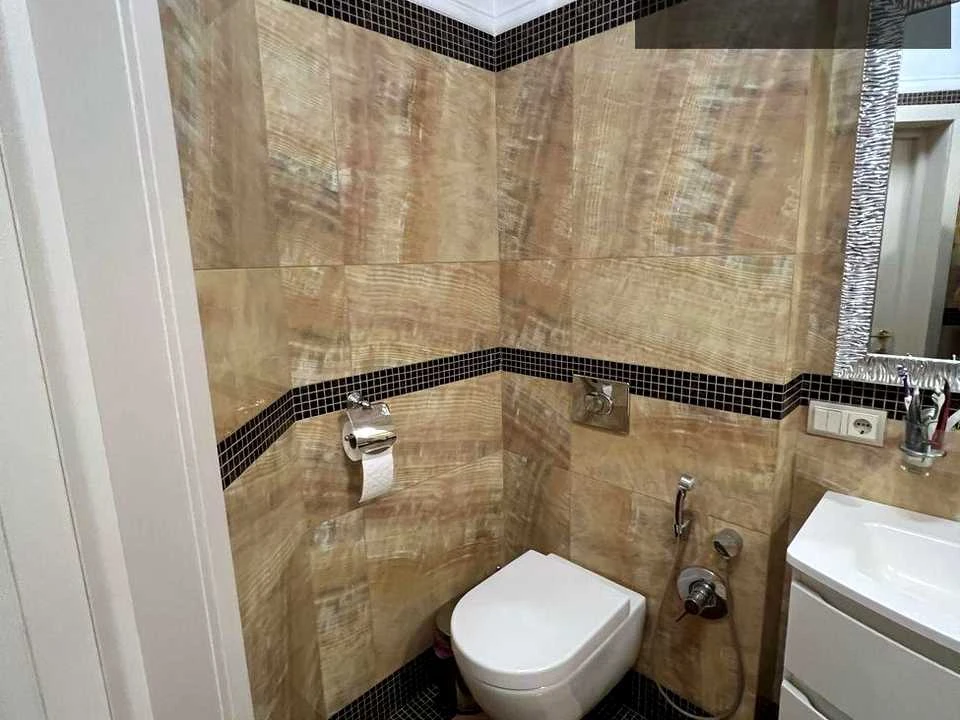 Дом. Ужгород, Озерна улица