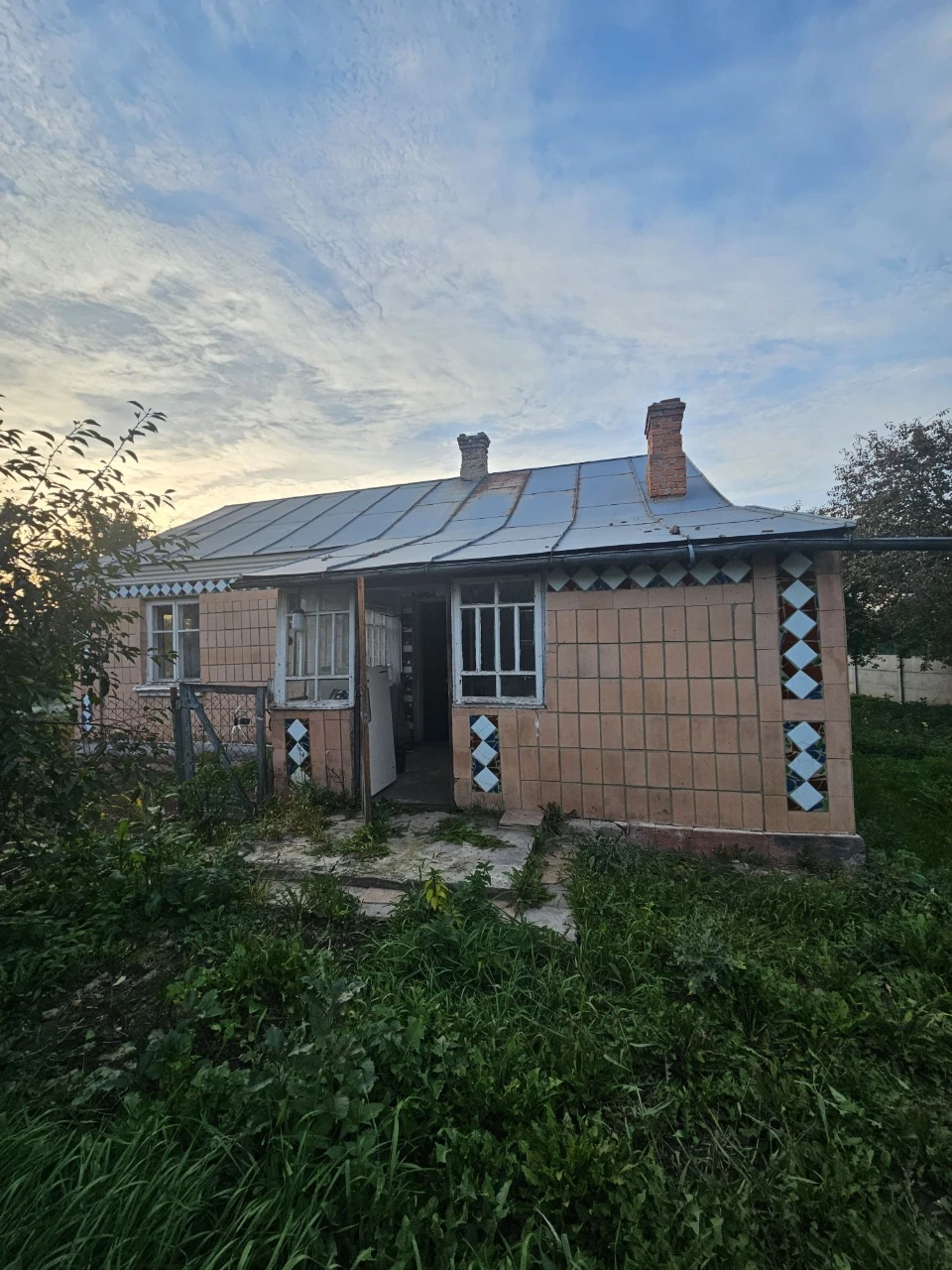 House in the village of Shkarevo (Horbakiv) 30 km from Rivne