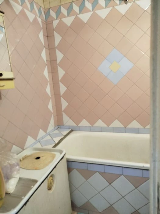 Срочно можно по гос программе продам 3 ком кв 66 м Ильфа и П