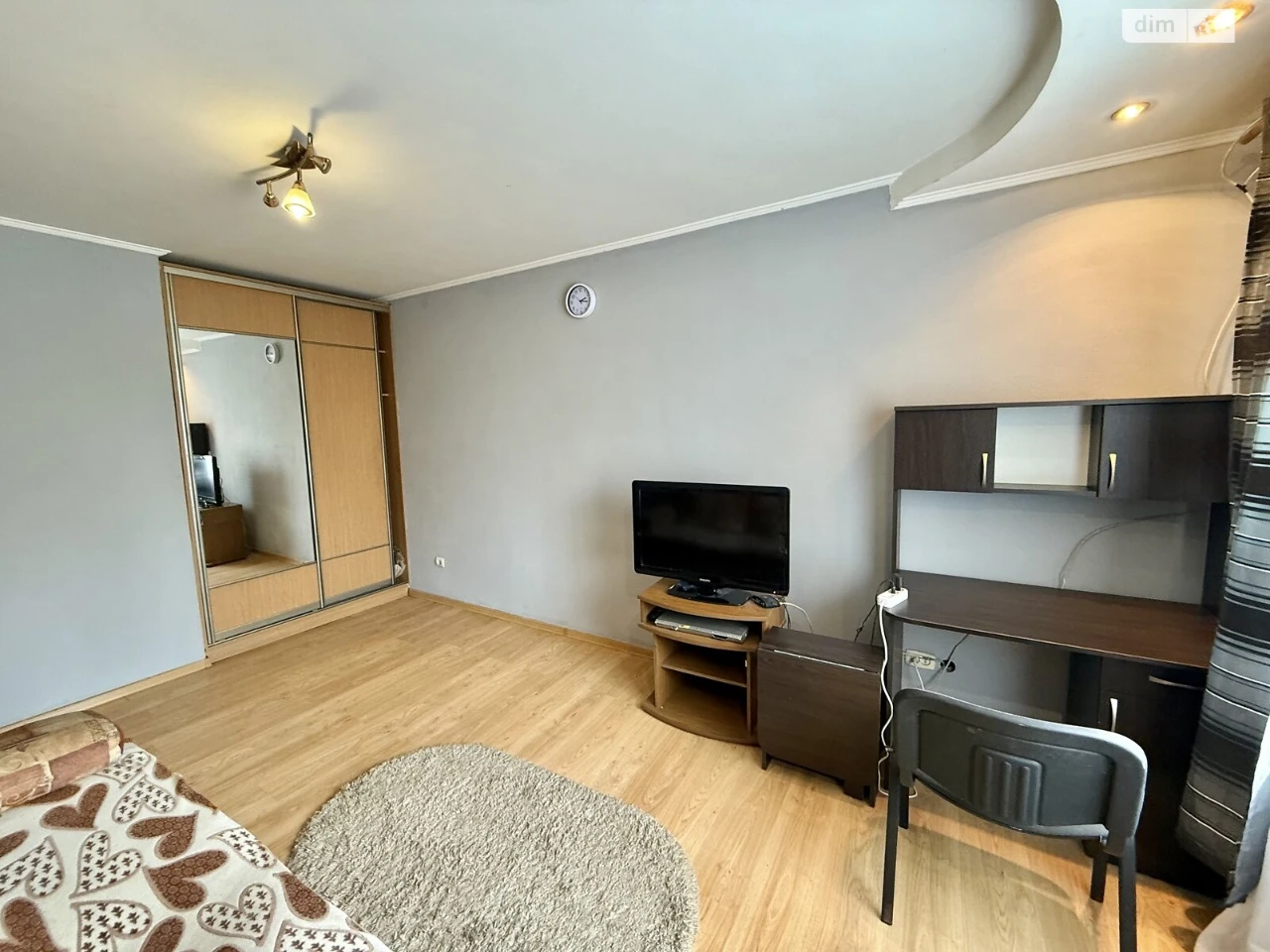 Long-Term Rental Apartment, Railway