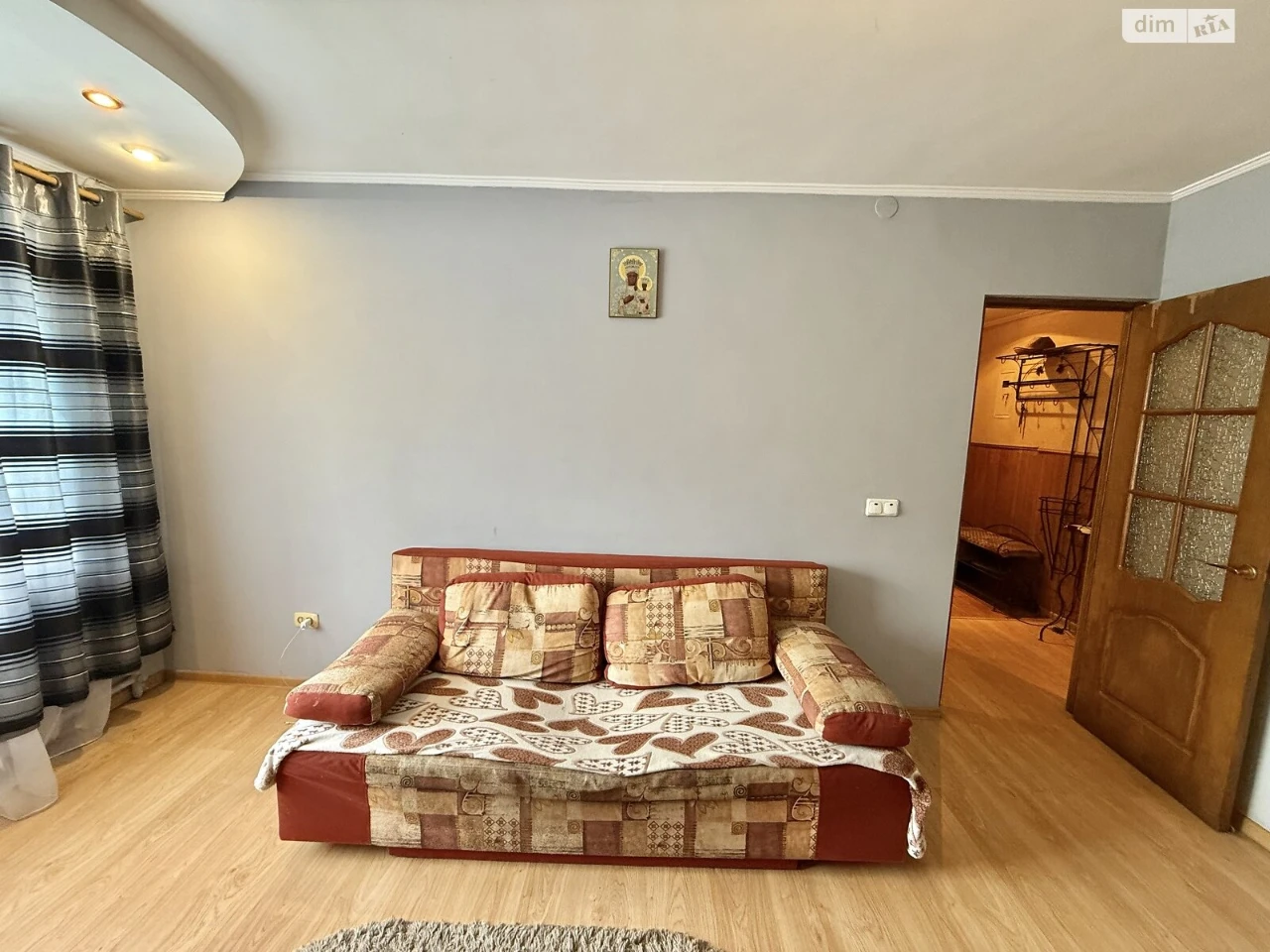 Long-Term Rental Apartment, Railway