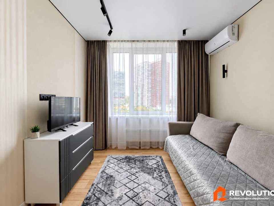 Apartment. Ivan Vykhovs Street, Kyiv