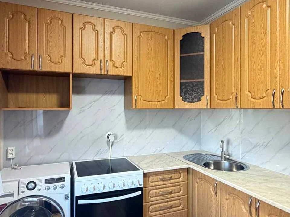 Apartment. Dragomanova st.