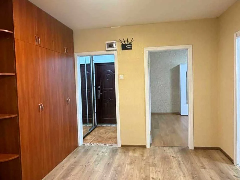 Apartment. Dragomanova st.