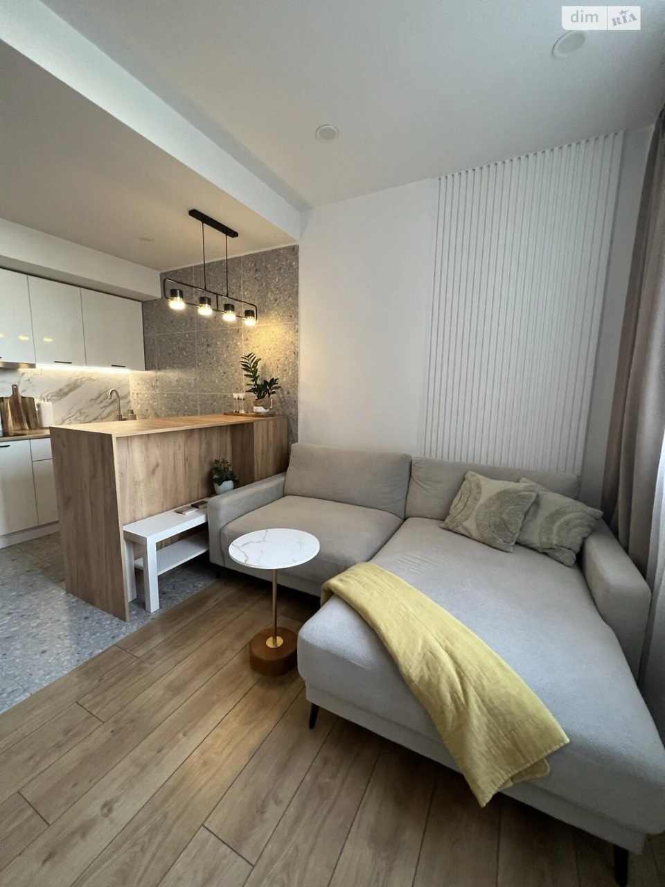 Long-Term Rental Apartment, Pociaky
