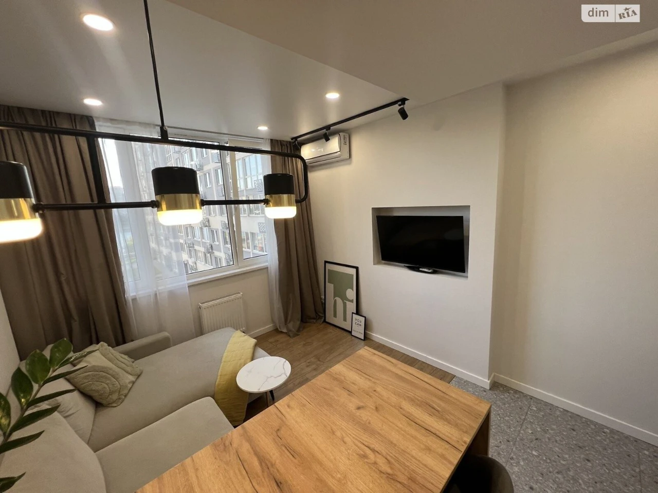 Long-Term Rental Apartment, Pociaky