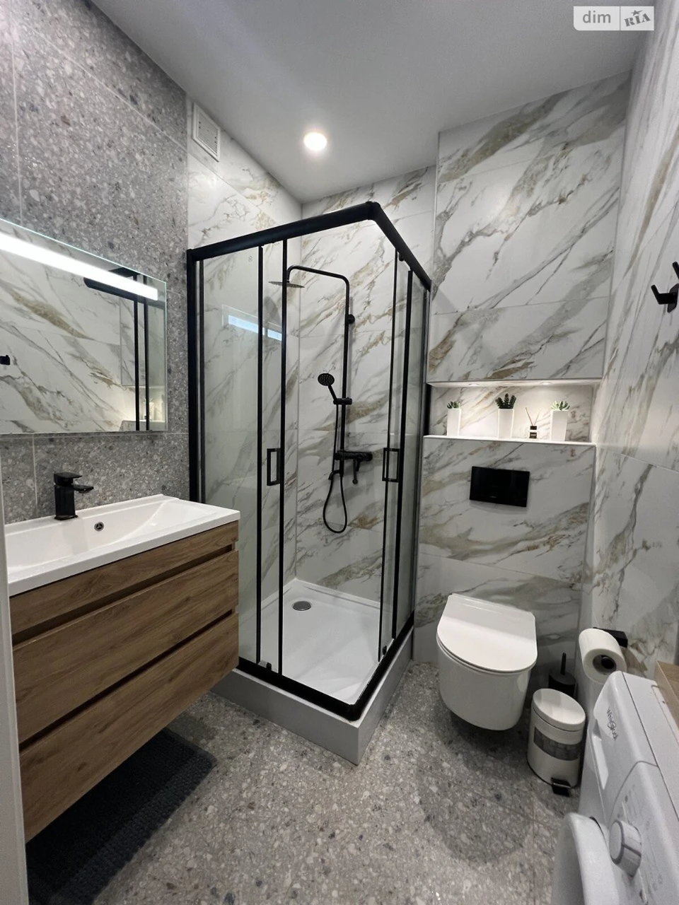 Long-Term Rental Apartment, Pociaky