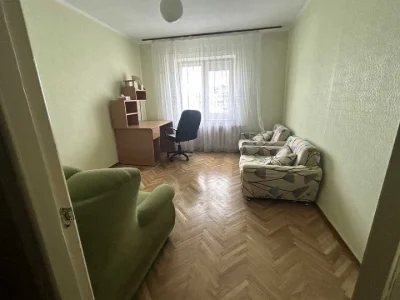 Квартира. Киев, улица Левка Лукьяненко