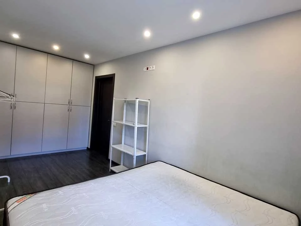 Apartment. Kyiv, Kostyantinivska Street