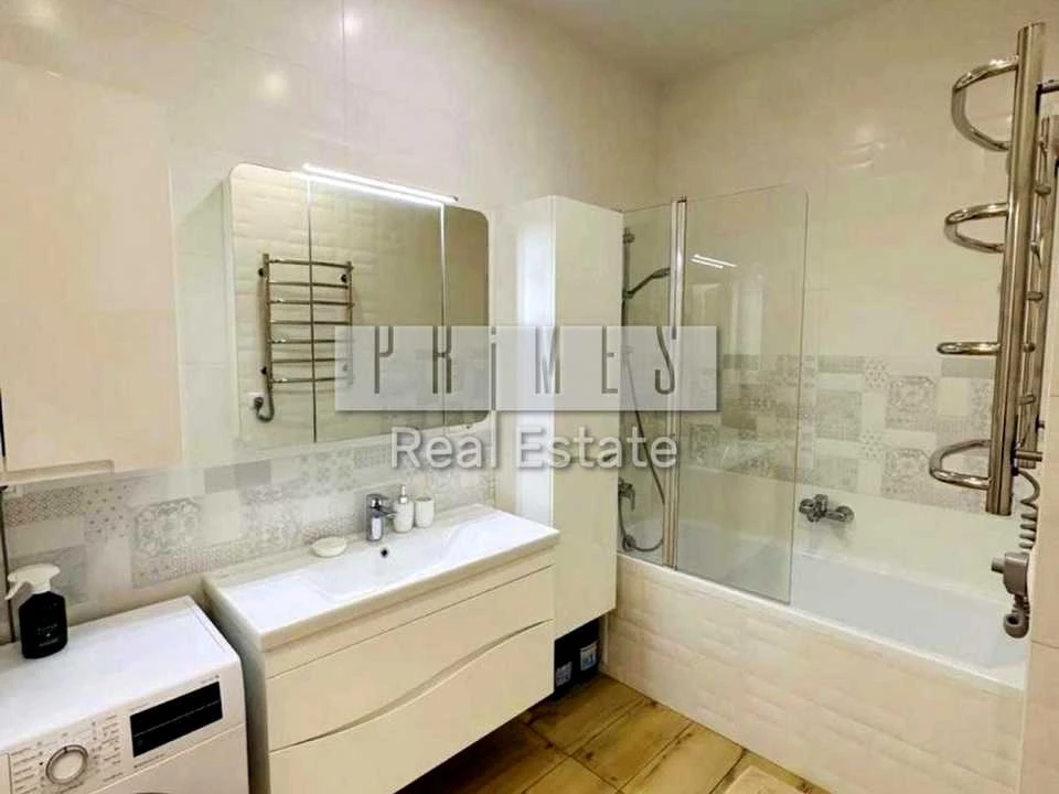 Apartment. Nikolas-Slobidska Street, Kyiv