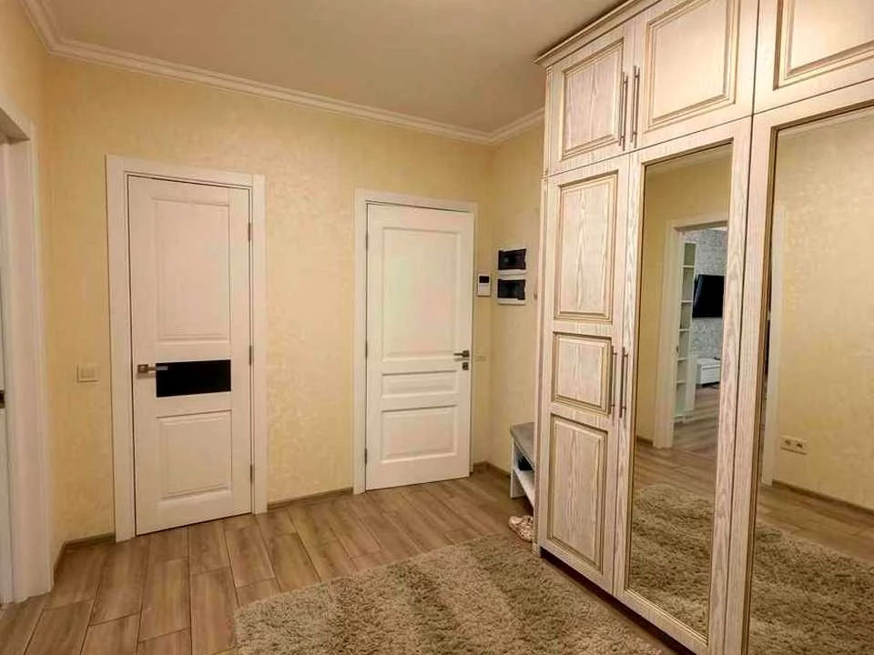 Apartment. Kyiv, Hlybchyska Street