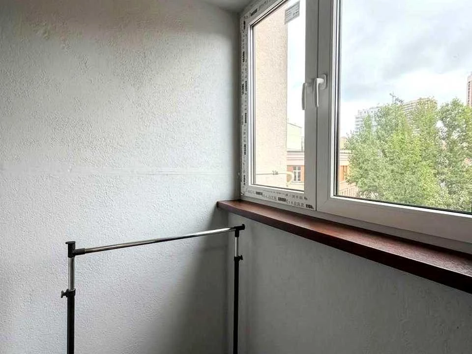 Apartment. Kyiv, Hlybchyska Street
