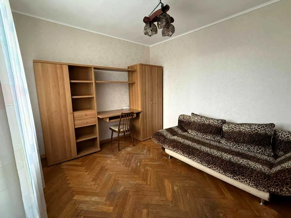 Квартира. Киев, Щусёва улица.