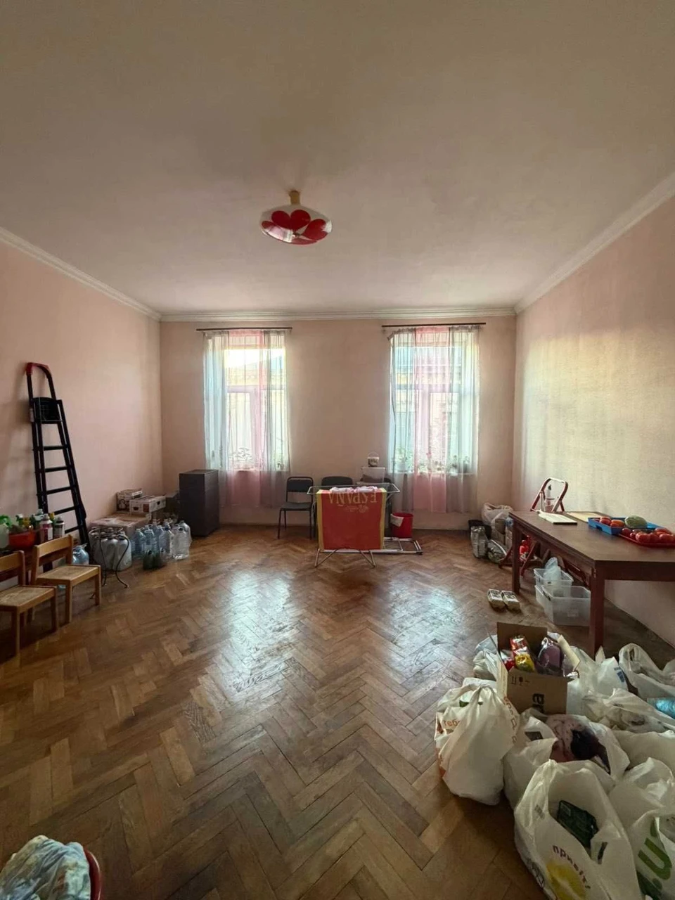 Продаж 3-кімнатній квартири, вул. Дороша (бічна вул. Зелена)