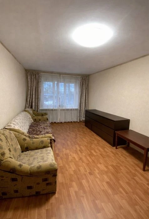 3-х ком кв. Пр. Поля( Кирова) Центр, Парк Глобы