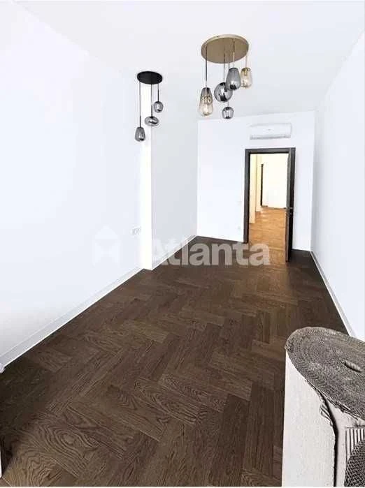 Продаж 3-кім панорамної квартири у ЖК Велика Британія, вул.