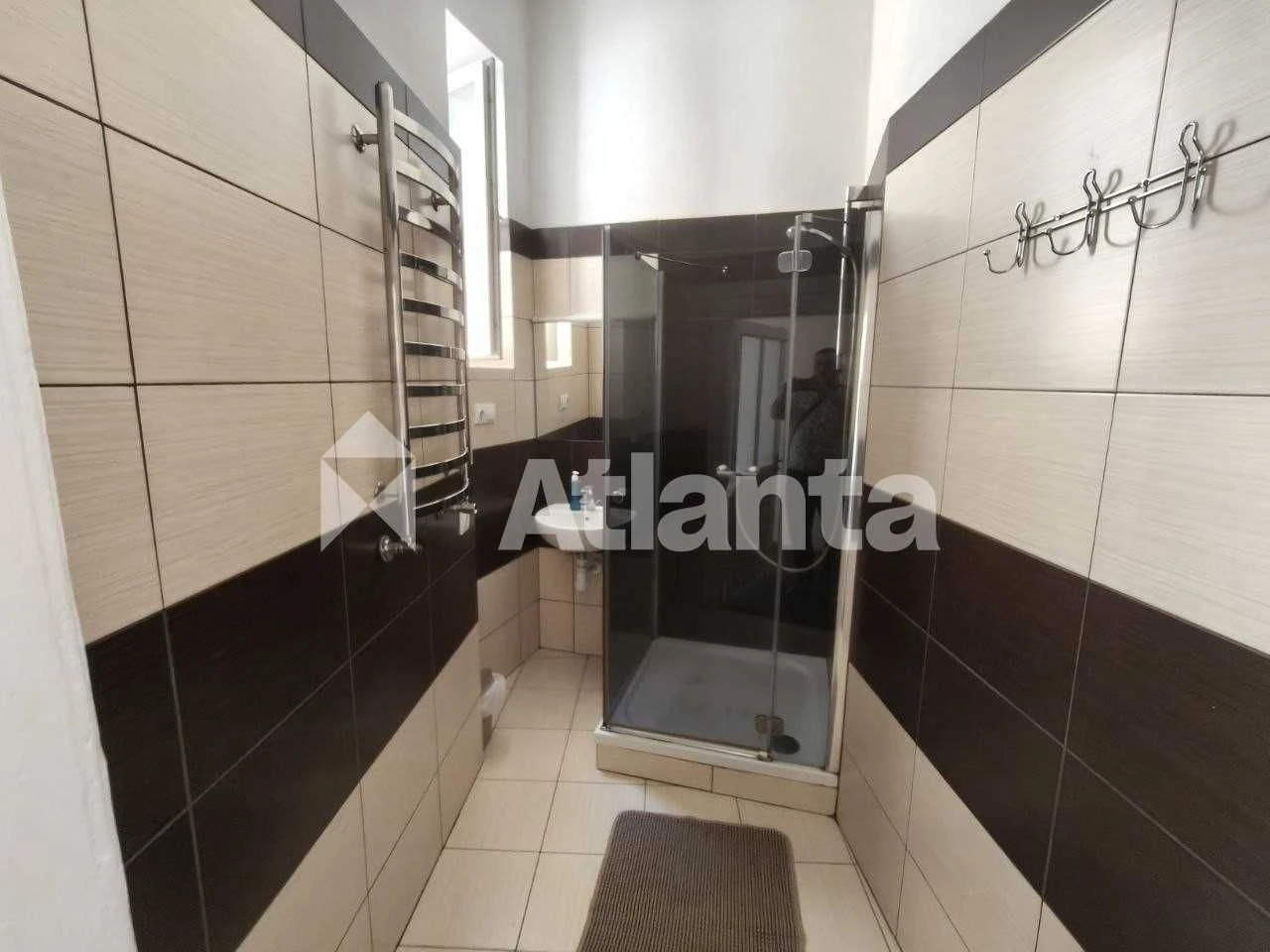 7-кімнатна квартира
173,1 м²
у самому центрі Львова, проїзд
