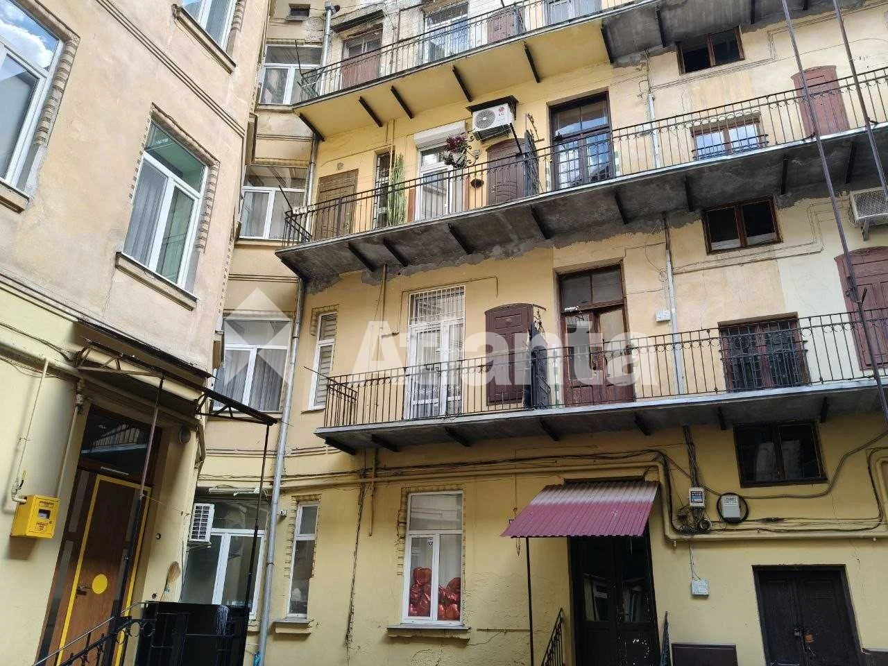 3-кімнатна 103 м² в центрі Львова | вул. Пантелеймона Куліша
