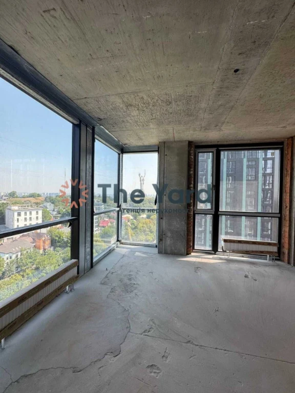 Sale of a 3-bedroom apartment 85.4 sq m in the "Edeldorf Hills" residential complex in Pechersk