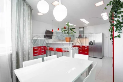 Sale/Apartment/110 sq.m/Kyiv/Darnytskyi