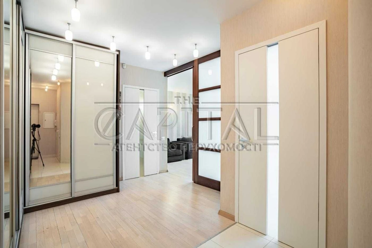 Sale/Apartment/110 sq.m/Kyiv/Darnytskyi