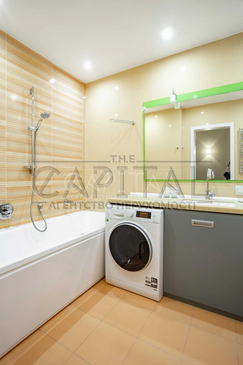 Sale/Apartment/110 sq.m/Kyiv/Darnytskyi